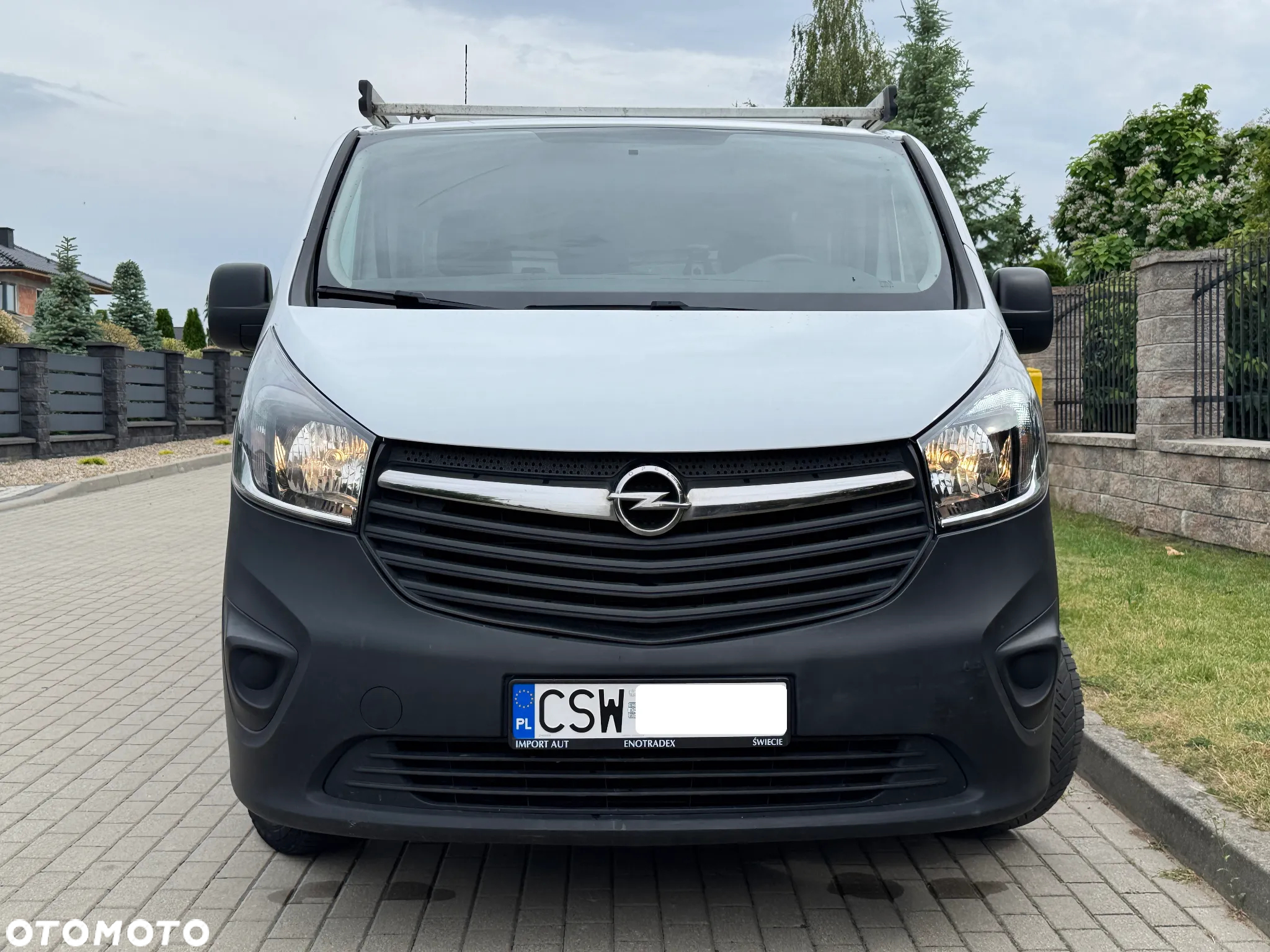 Opel VIVARO - 28