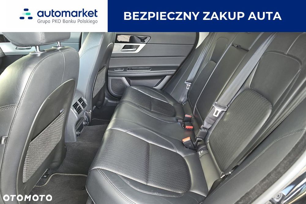 Jaguar XF 2.0 i4D AWD Prestige - 12