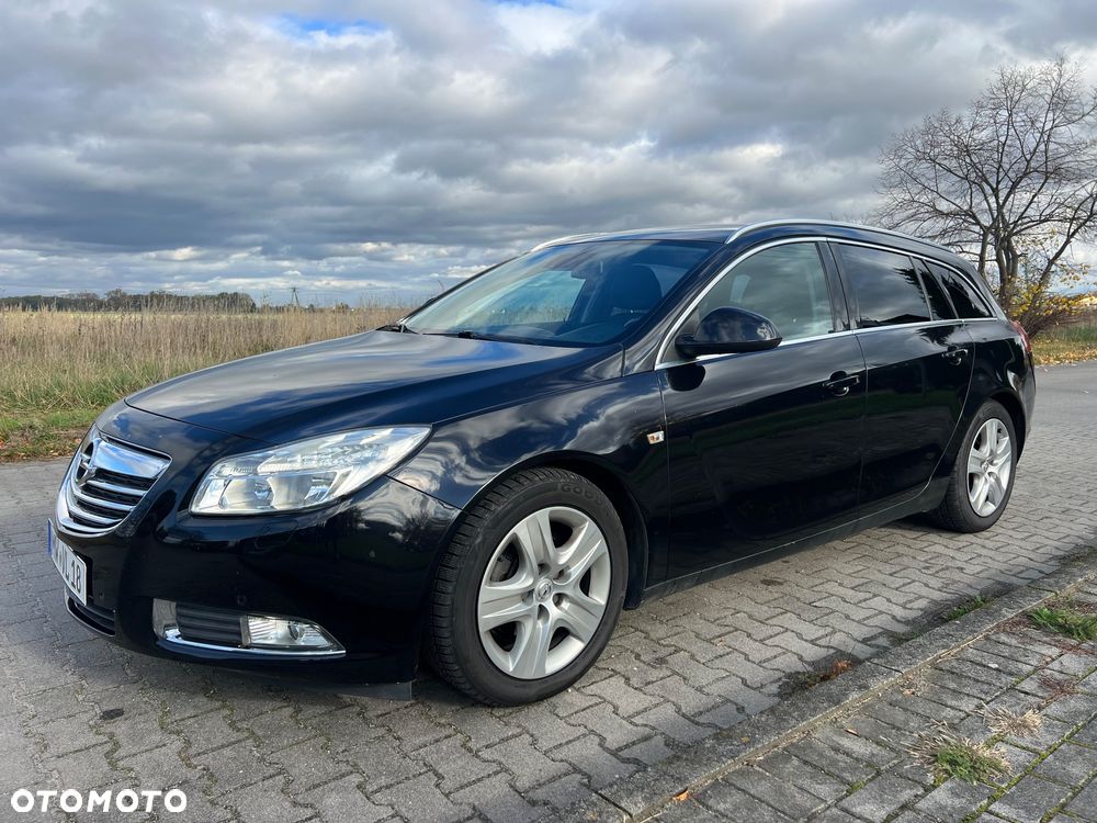 Opel Insignia - 1