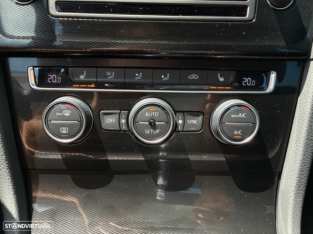 VW Golf 2.0 TSi GTi DSG Performance - 24