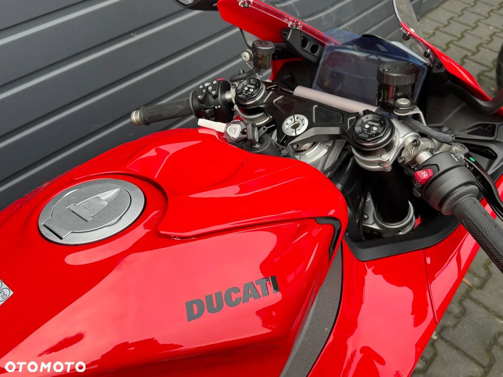 Ducati Panigale V4 - 7
