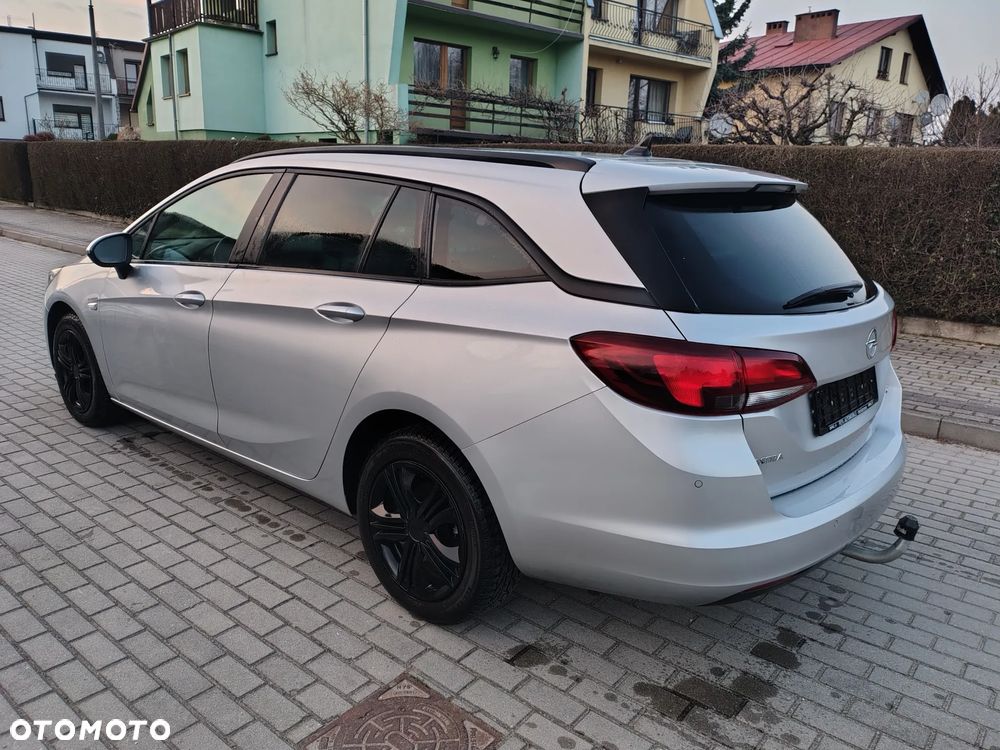 Opel Astra - 5