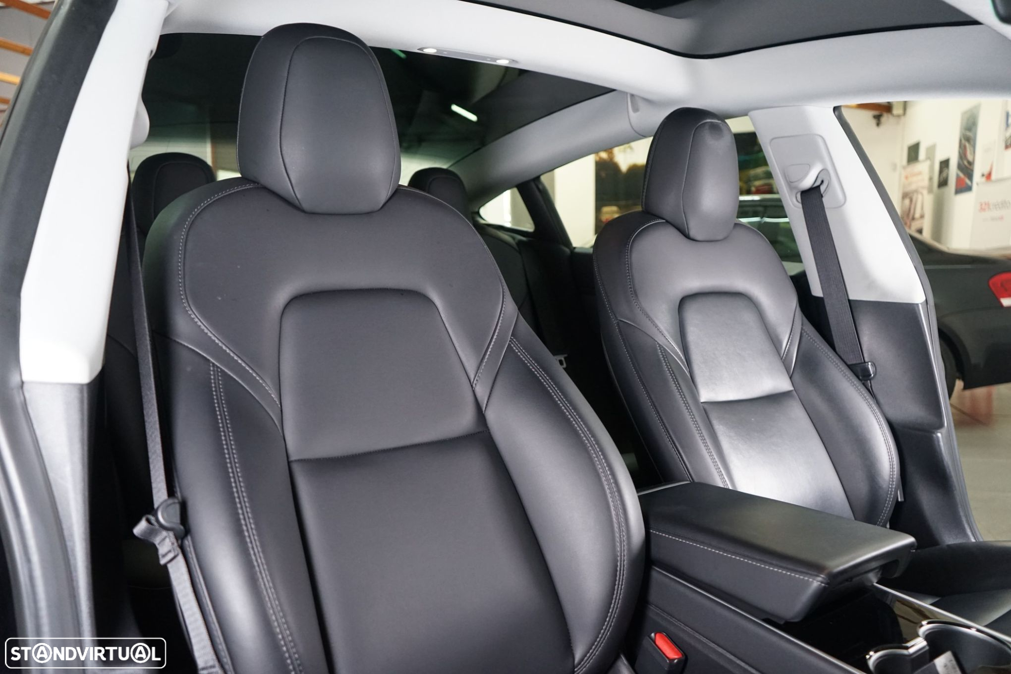 Tesla Model 3 Standard Range Plus RWD - 31