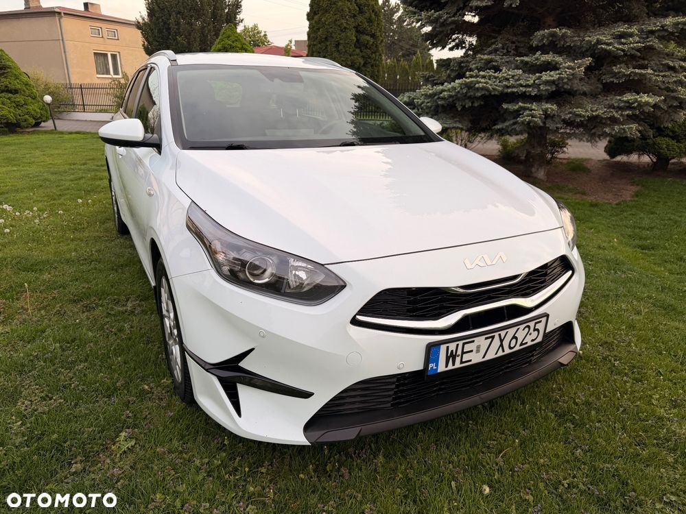 Kia Ceed 1.5 T-GDI M - 2