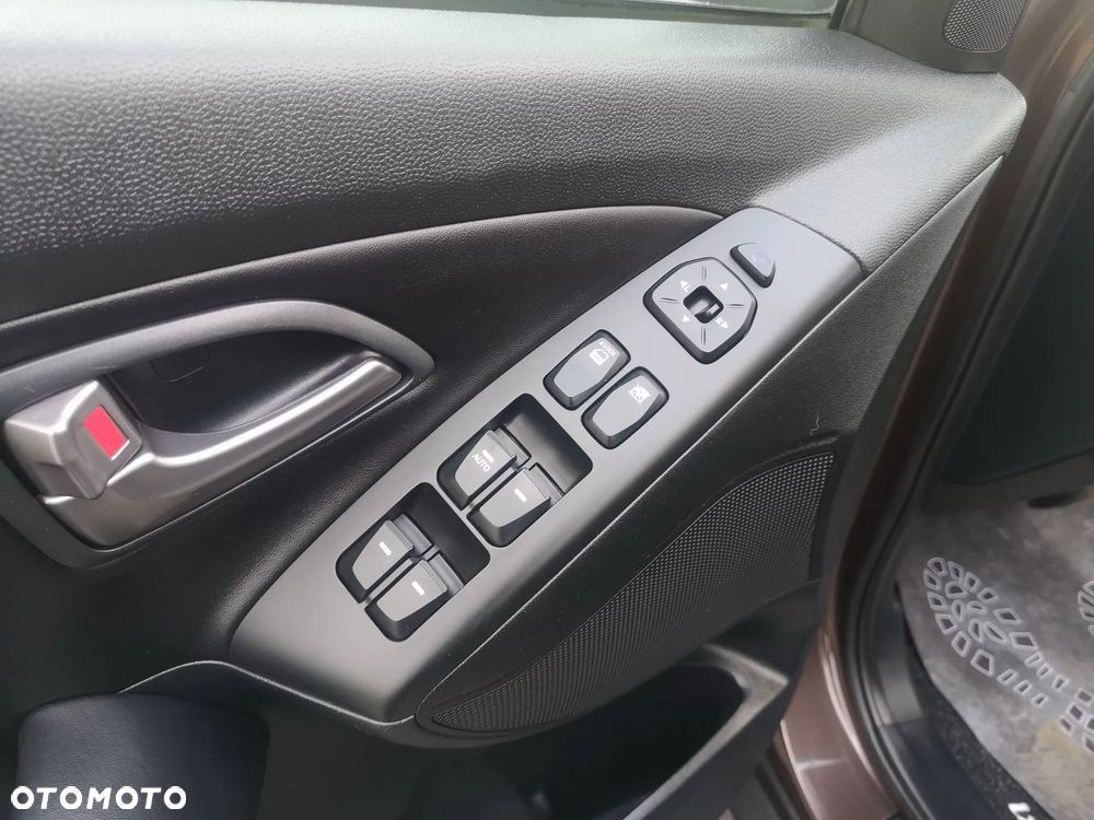 Hyundai ix35 - 18