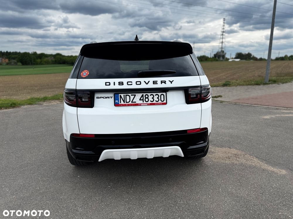 Land Rover Discovery Sport - 11