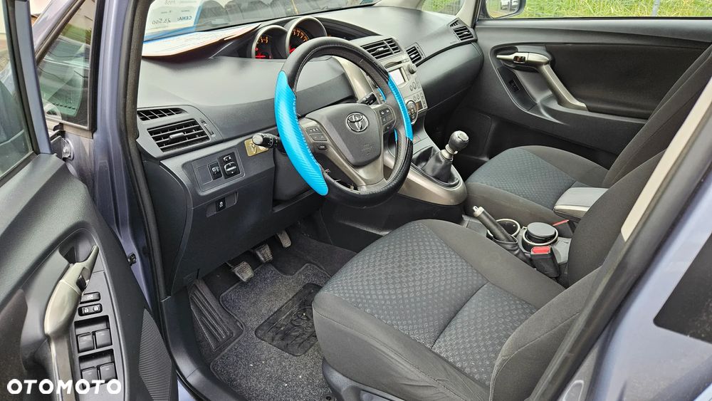 Toyota Verso 2.0 D-4D - 8