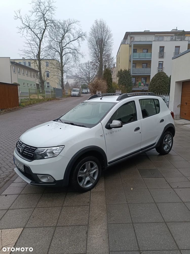 Dacia Sandero Stepway - 1