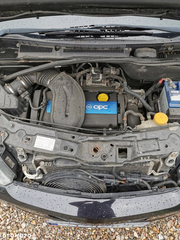 Opel Meriva 1.6 T OPC - 10