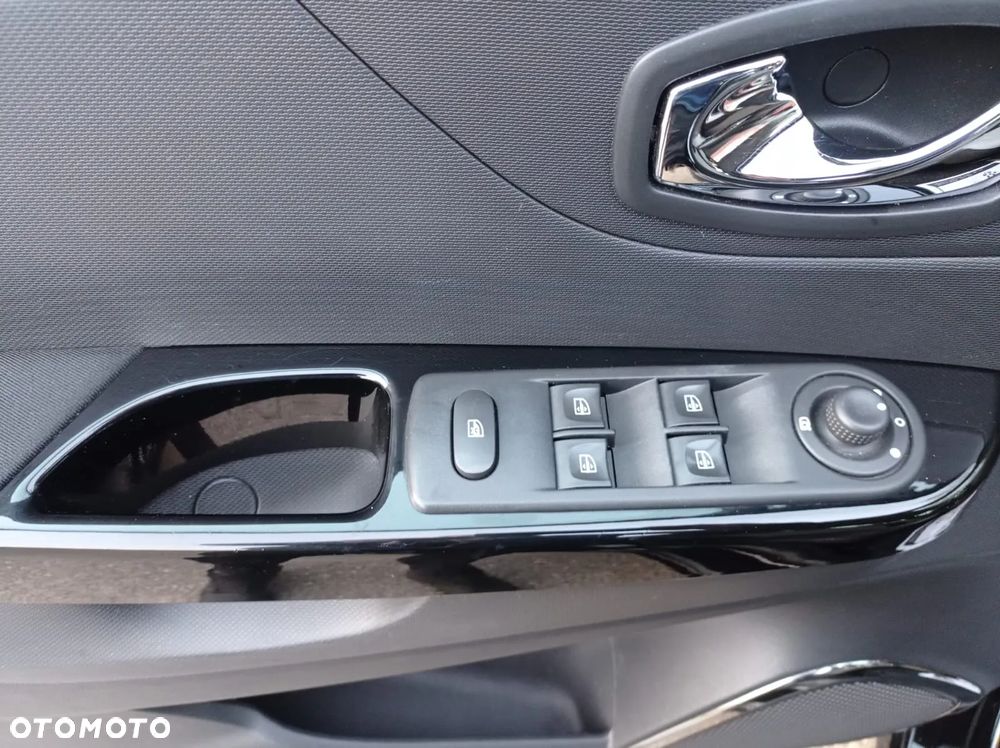 Renault Captur ENERGY TCe 120 EDC Elysee - 12