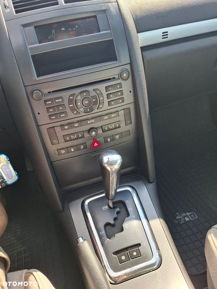 Peugeot 407 2.7HDi V6 Sport - 7