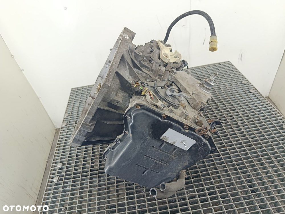 SKRZYNIA BIEGÓW AUTOMAT RENAULT SCENIC II AJ0001 2.0 DCI 150KM - 2