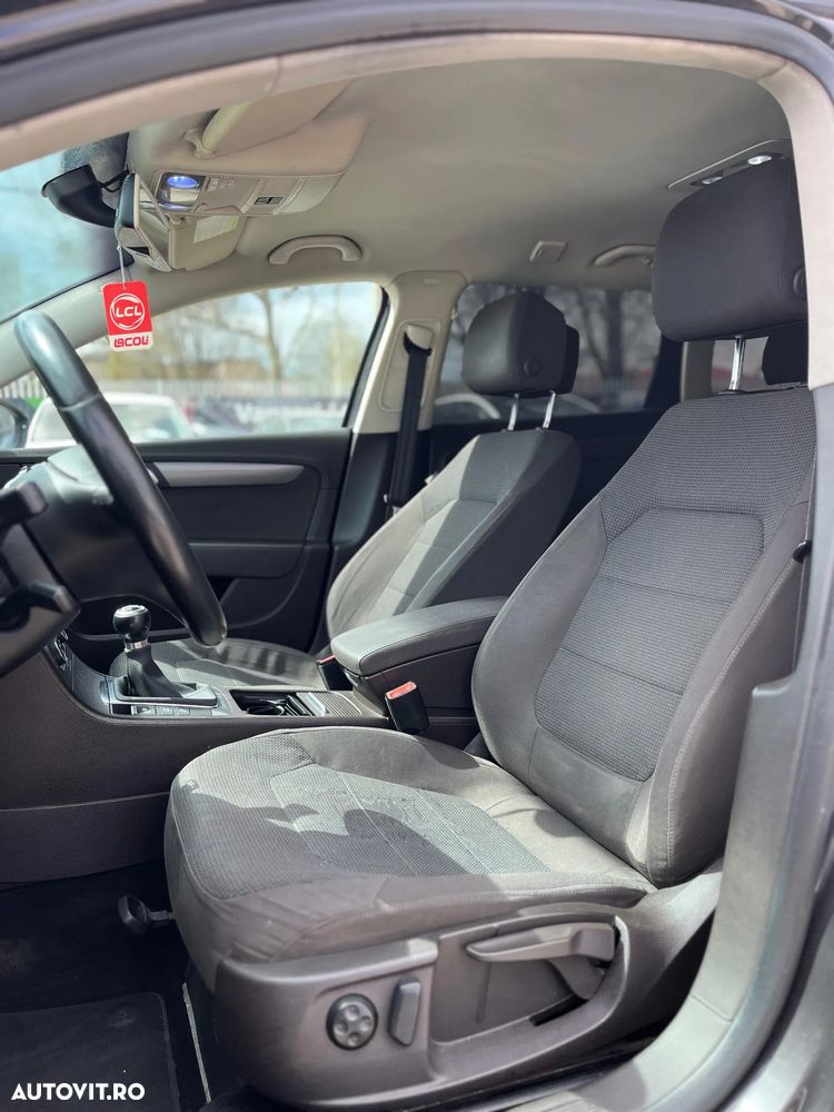 Volkswagen Passat - 6