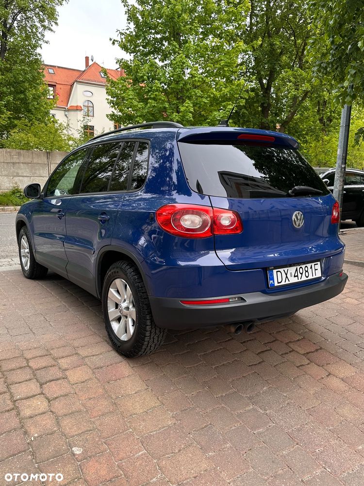 Volkswagen Tiguan 2.0 TDI DPF 4Motion Track & Field - 4