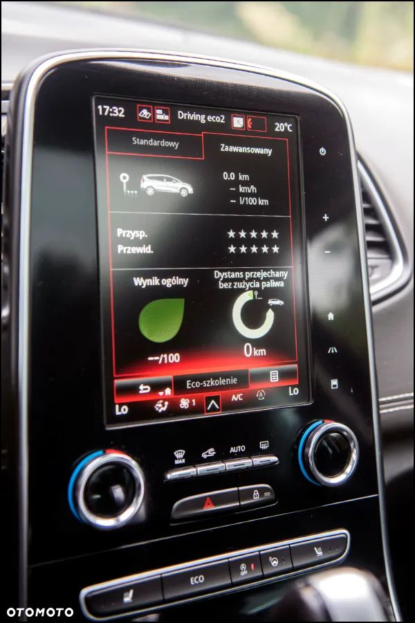 Renault Grand Scenic - 29