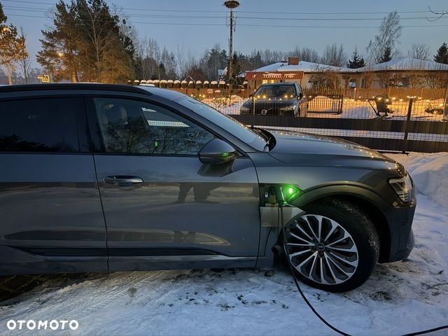 Audi e-tron - 6
