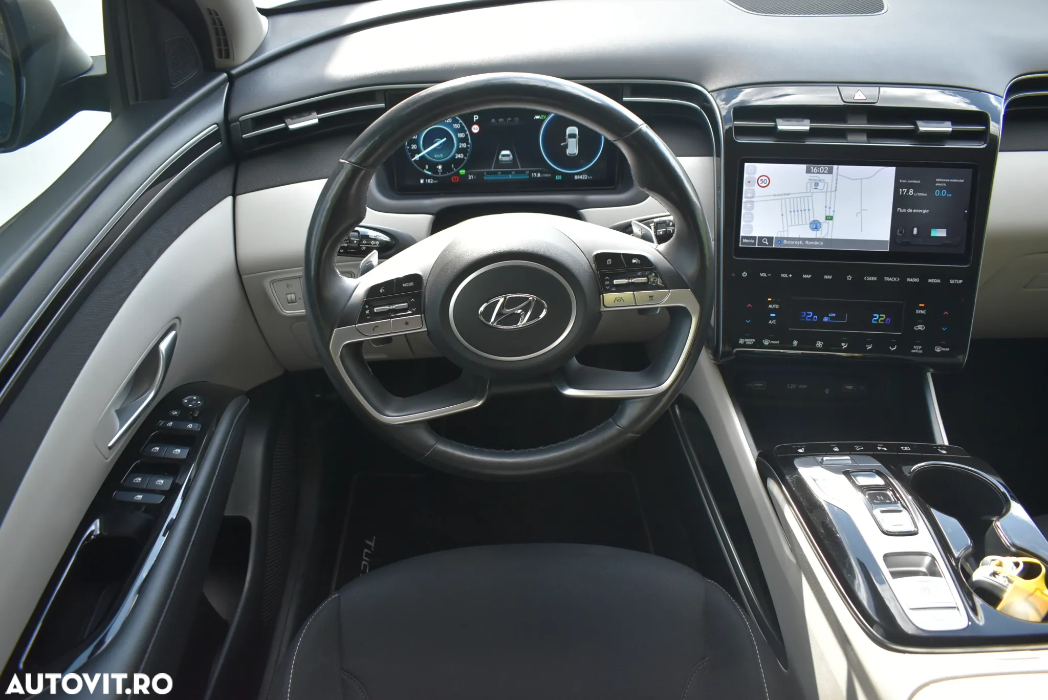 Hyundai Tucson 1.6 T-GDi HEV 2WD Select - 16