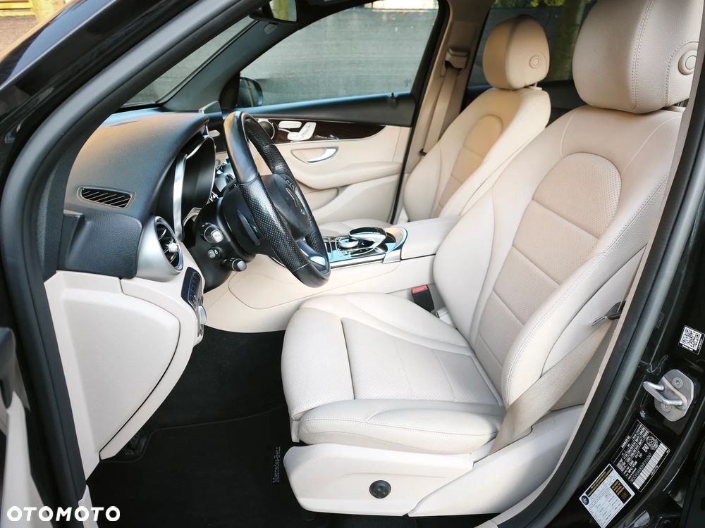 Mercedes-Benz GLC 300 4-Matic - 18