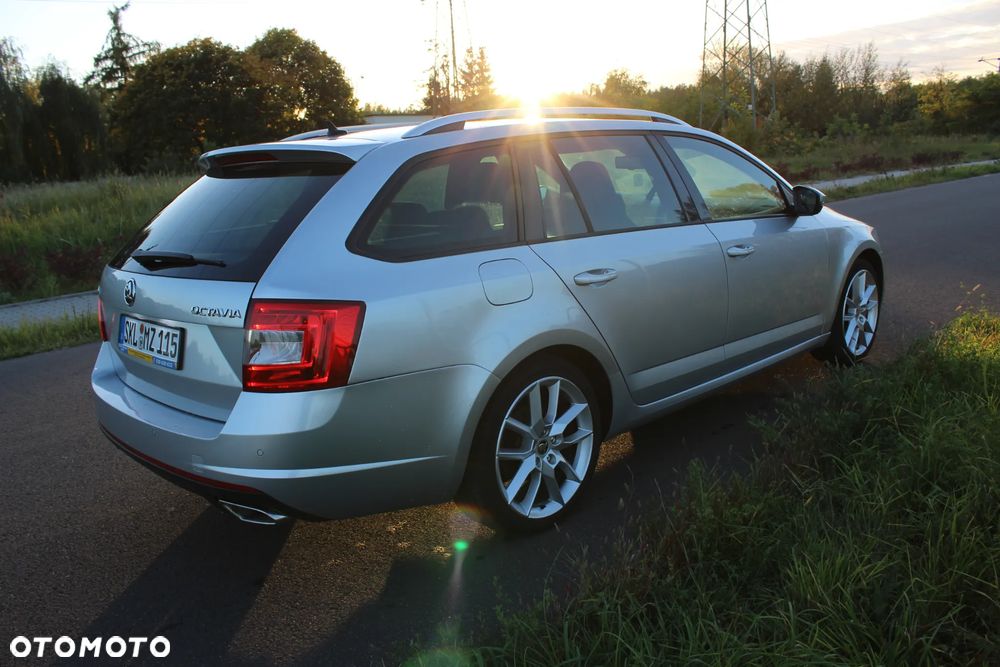 Skoda Octavia 2.0 TDI RS - 5