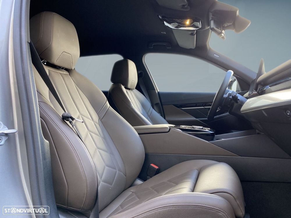 BMW 530 e Pack Desportivo M - 17