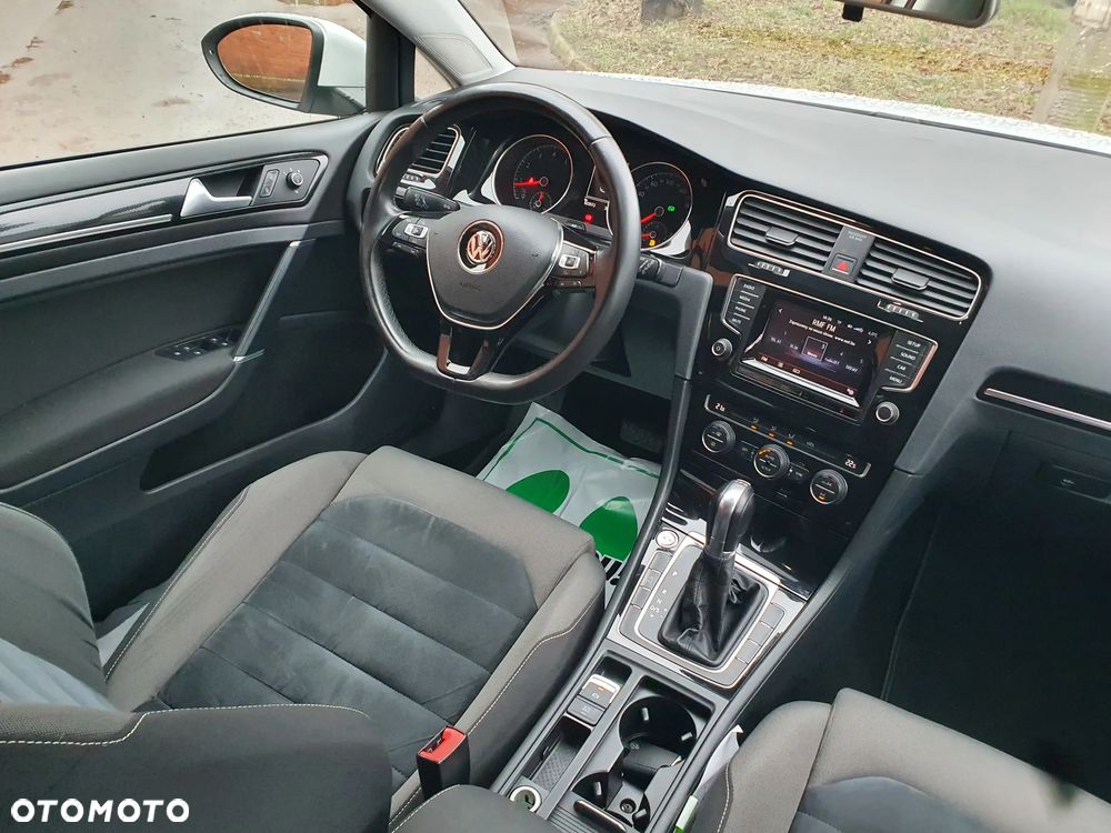 Volkswagen Golf 1.4 TSI BlueMotion Technology DSG Comfortline - 10