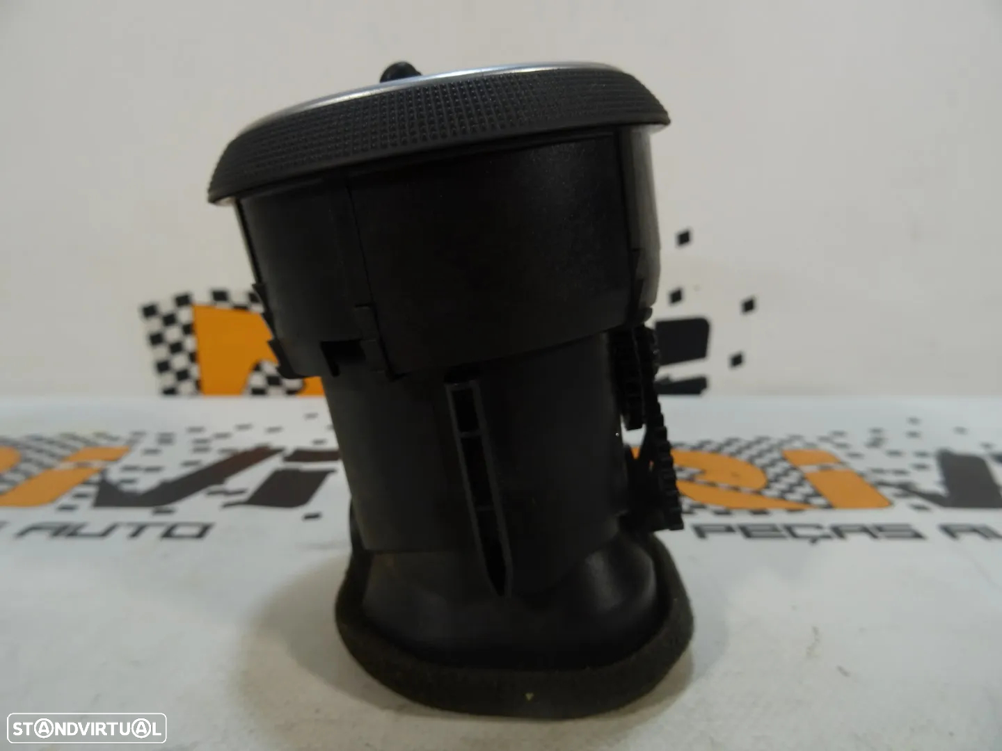 Arejador / Difusor de Ar Audi A3 8P - 12