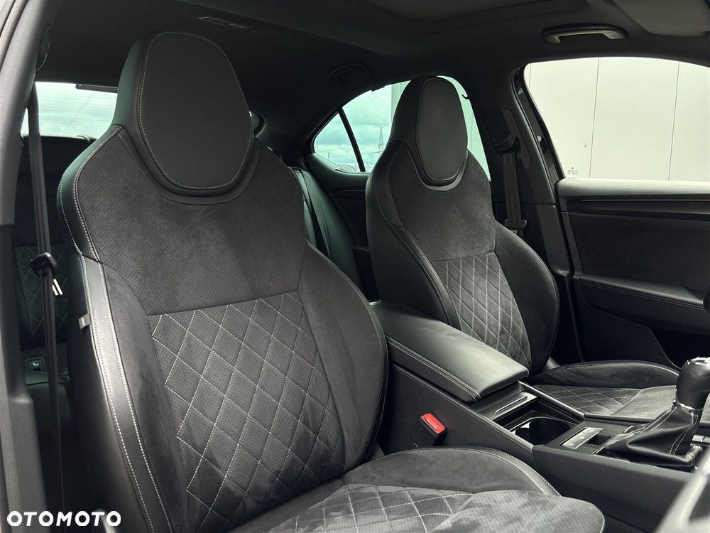 Skoda Superb - 31