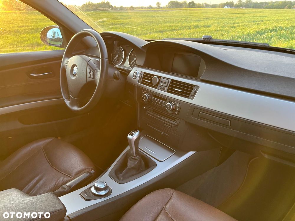 BMW Seria 3 - 26