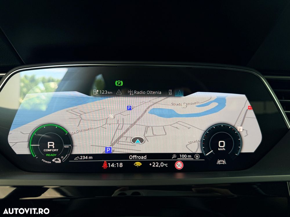 Audi e-tron 50 quattro S line - 17