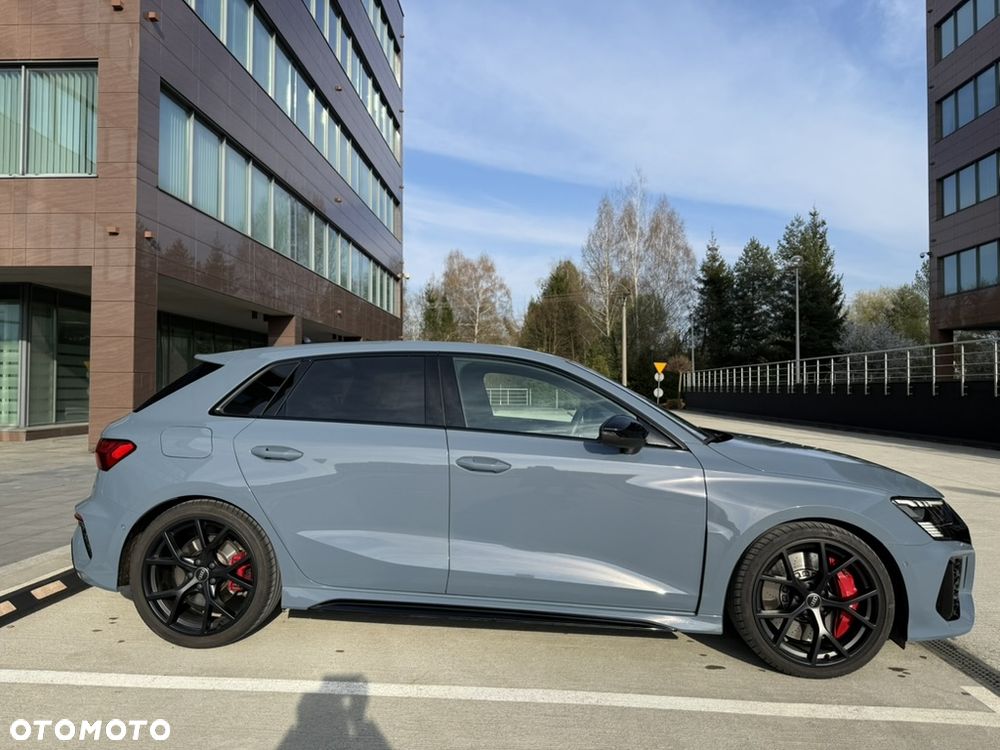 Audi RS3 Sportback - 8