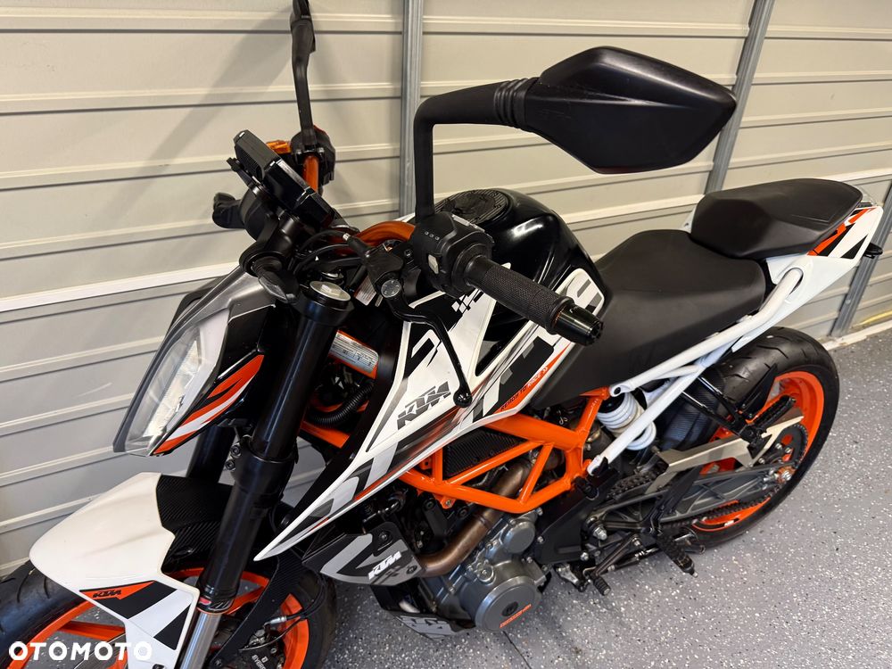 KTM Duke - 13
