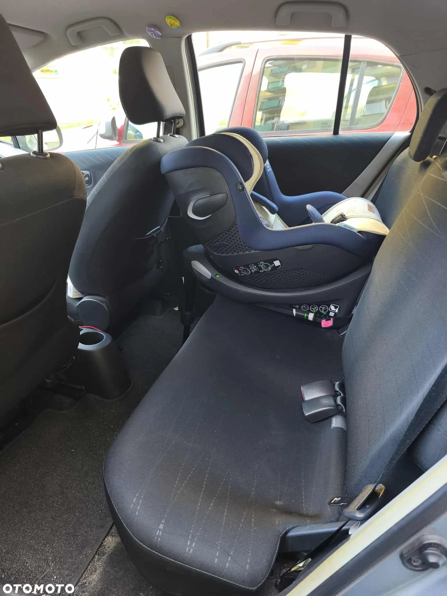 Toyota Yaris 1.0 Luna A/C - 9