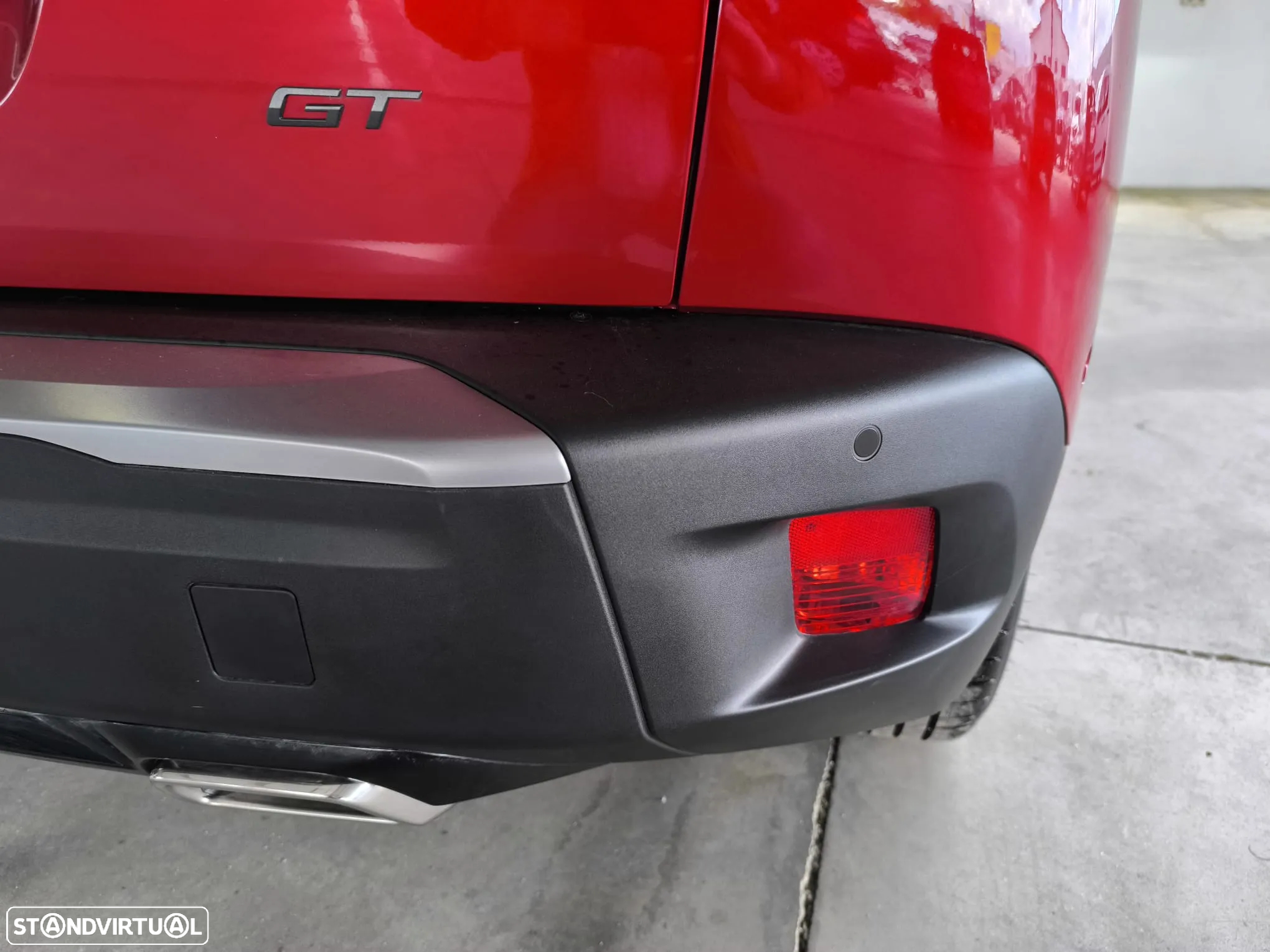 Peugeot 2008 1.2 PureTech GT EAT8 - 32