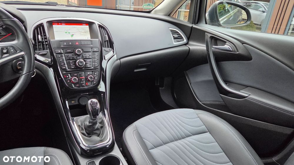 Opel Astra - 28