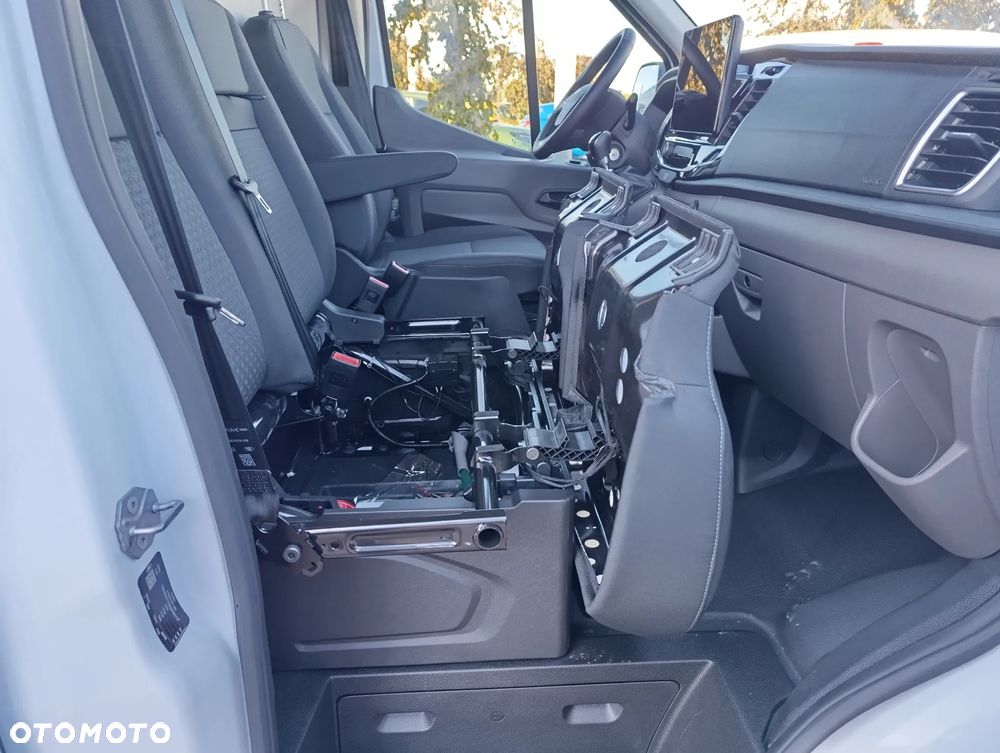 Ford Transit Van 350 L2 - 21
