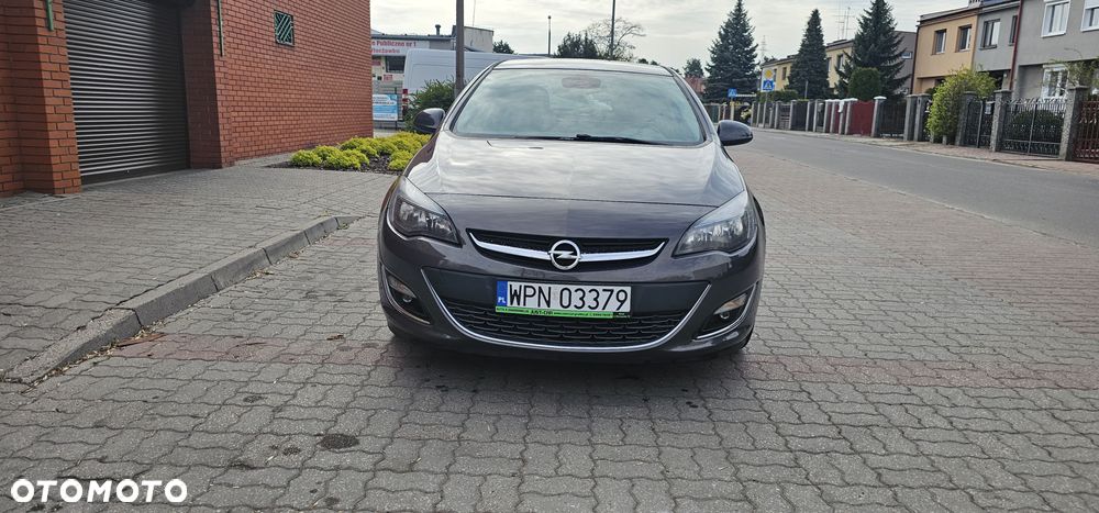 Opel Astra 1.4 T Cosmo - 19