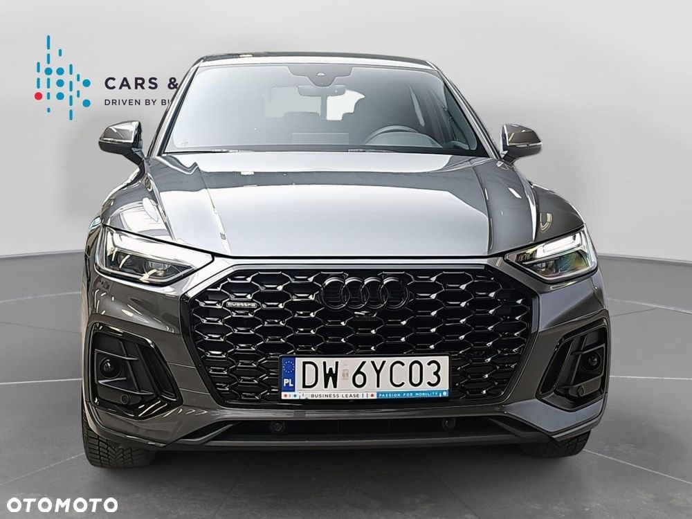 Audi Q5 Sportback - 4