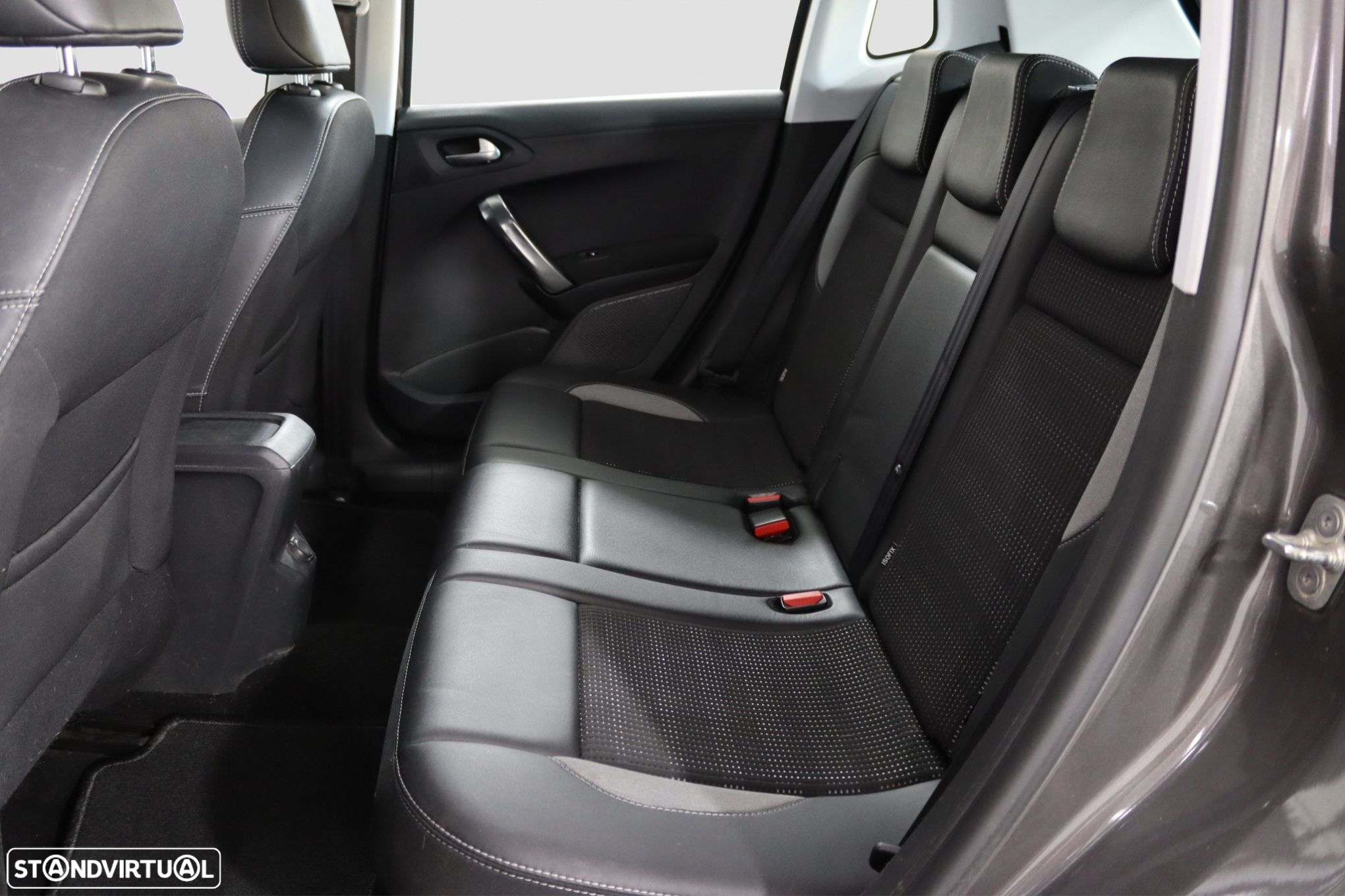 Peugeot 2008 PureTech 110 Stop&Start Allure - 11