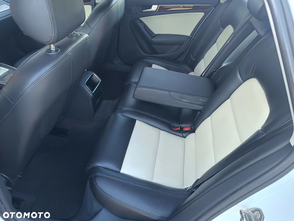 Audi A4 Limousine 2.0 TDI DPF - 16