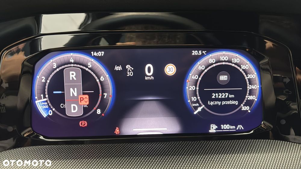 Volkswagen Golf 2.0 TSI 4Motion R DSG - 15