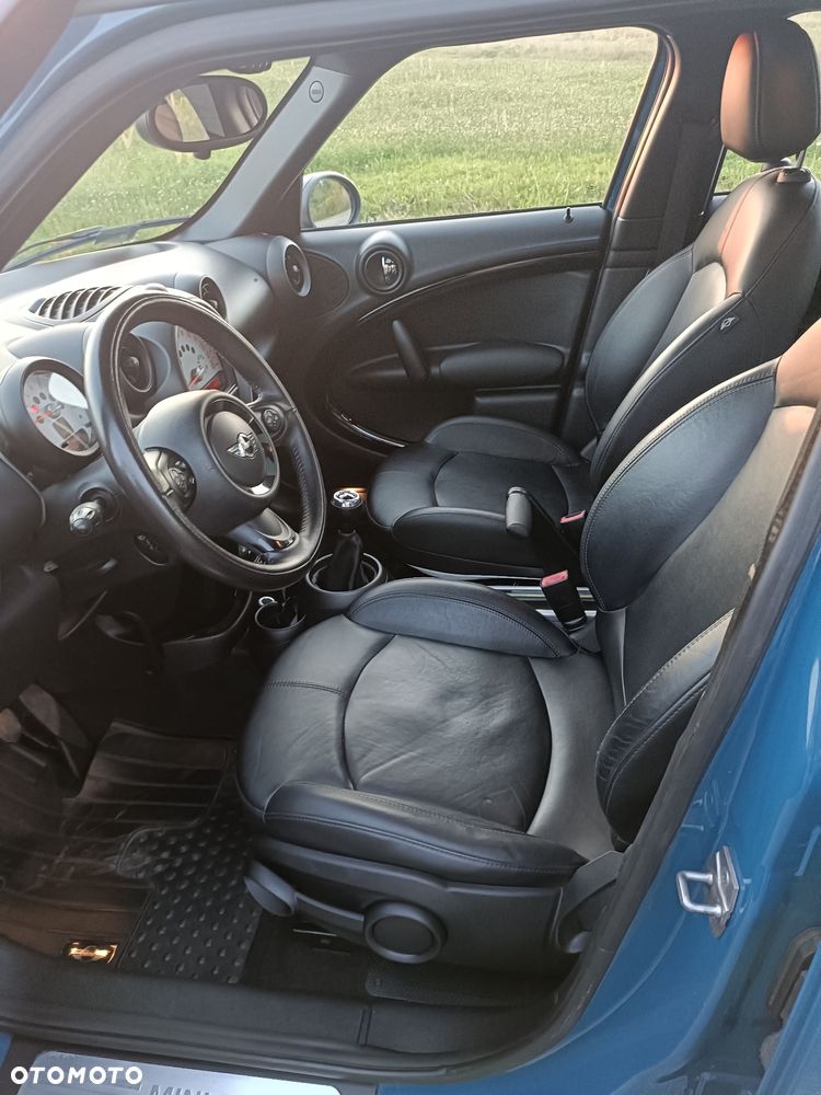 MINI Countryman - 25