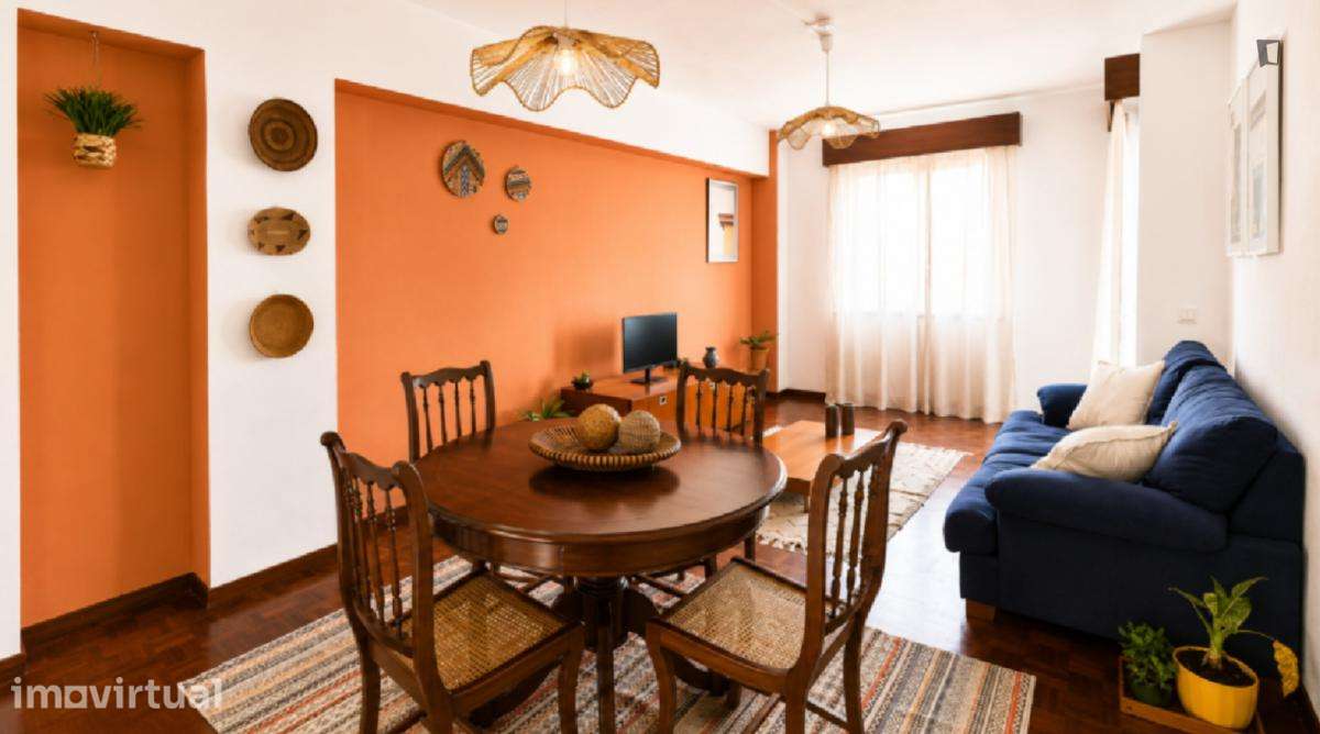 Quarto - localizado em Funchal - Grande imagem: 3/18