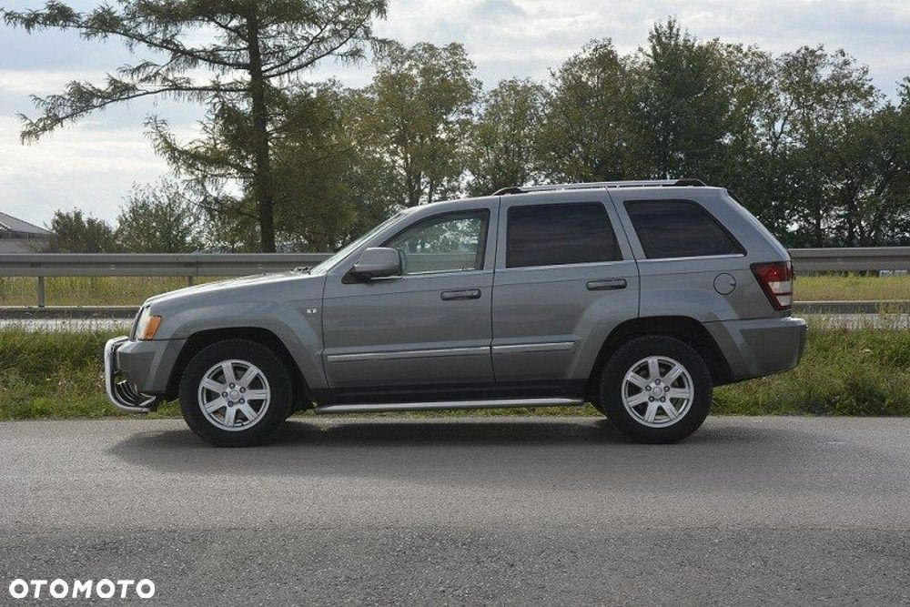 Jeep Grand Cherokee - 3