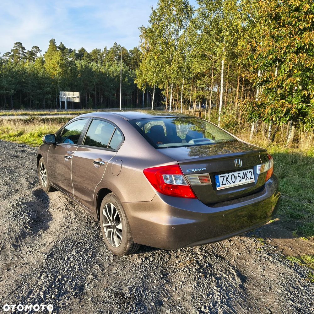 Honda Civic 2016 photo 3