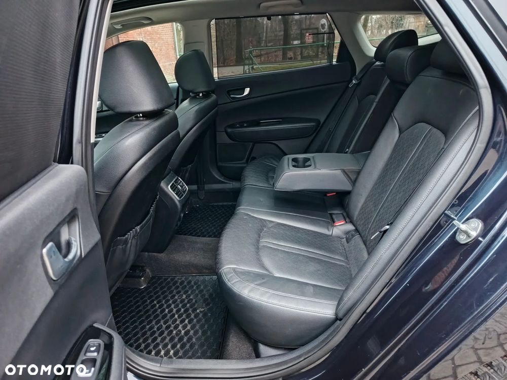 Kia Optima Sportagon 2.0 GDI Spirit - 13