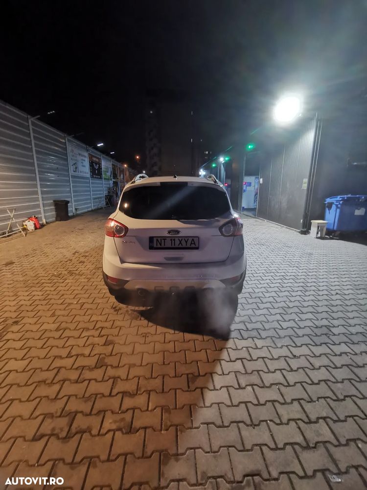 Ford Kuga 2.0 TDCi 4WD Powershift Individual - 7