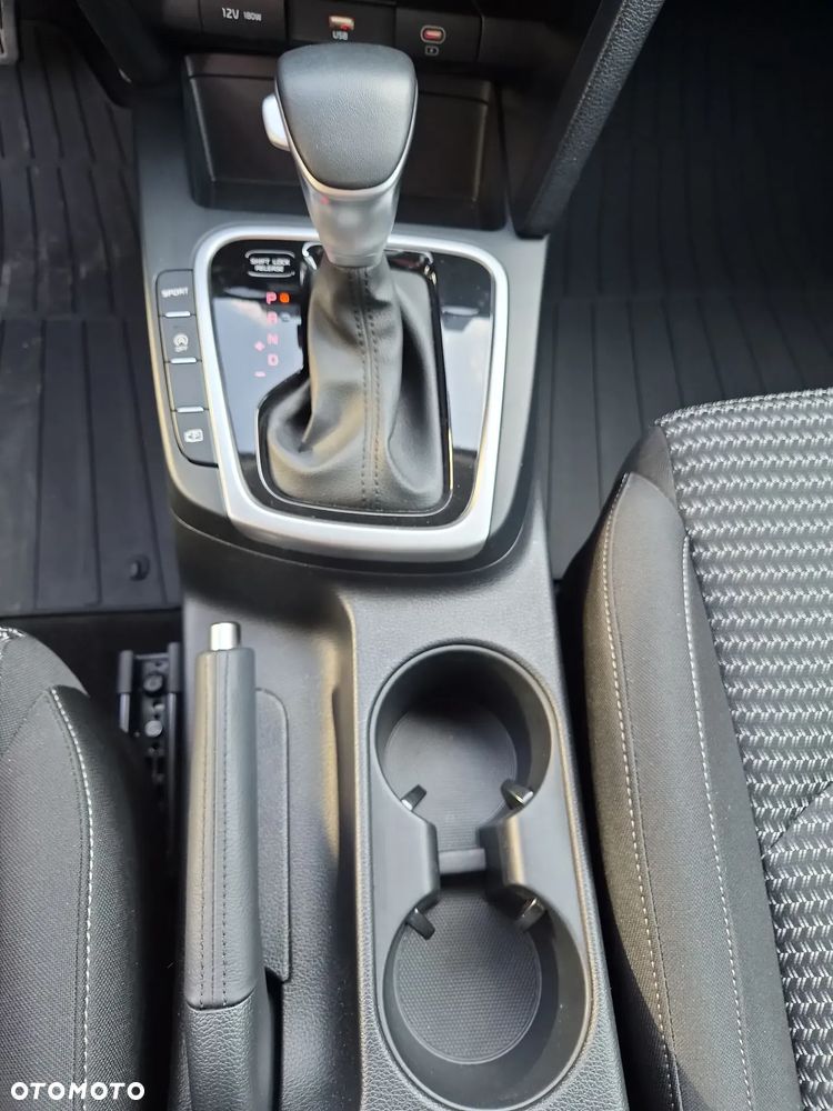 Kia XCeed 1.5 T-GDI M DCT - 19