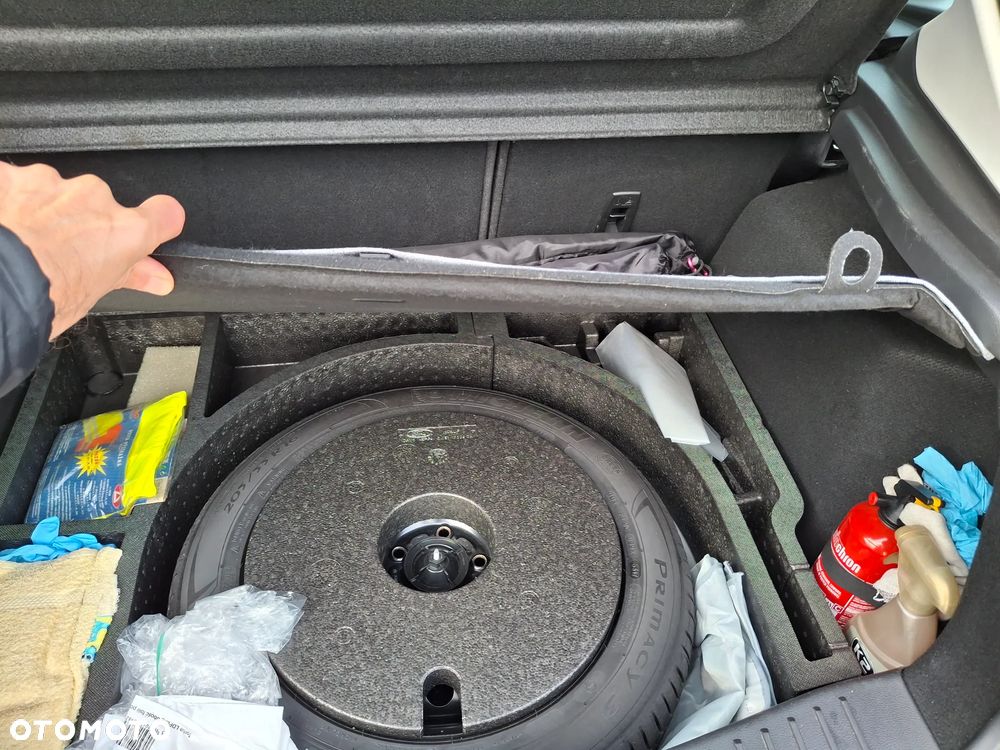 Ford Focus 1.5 EcoBoost STart-Stopp-System TITANIUM - 27