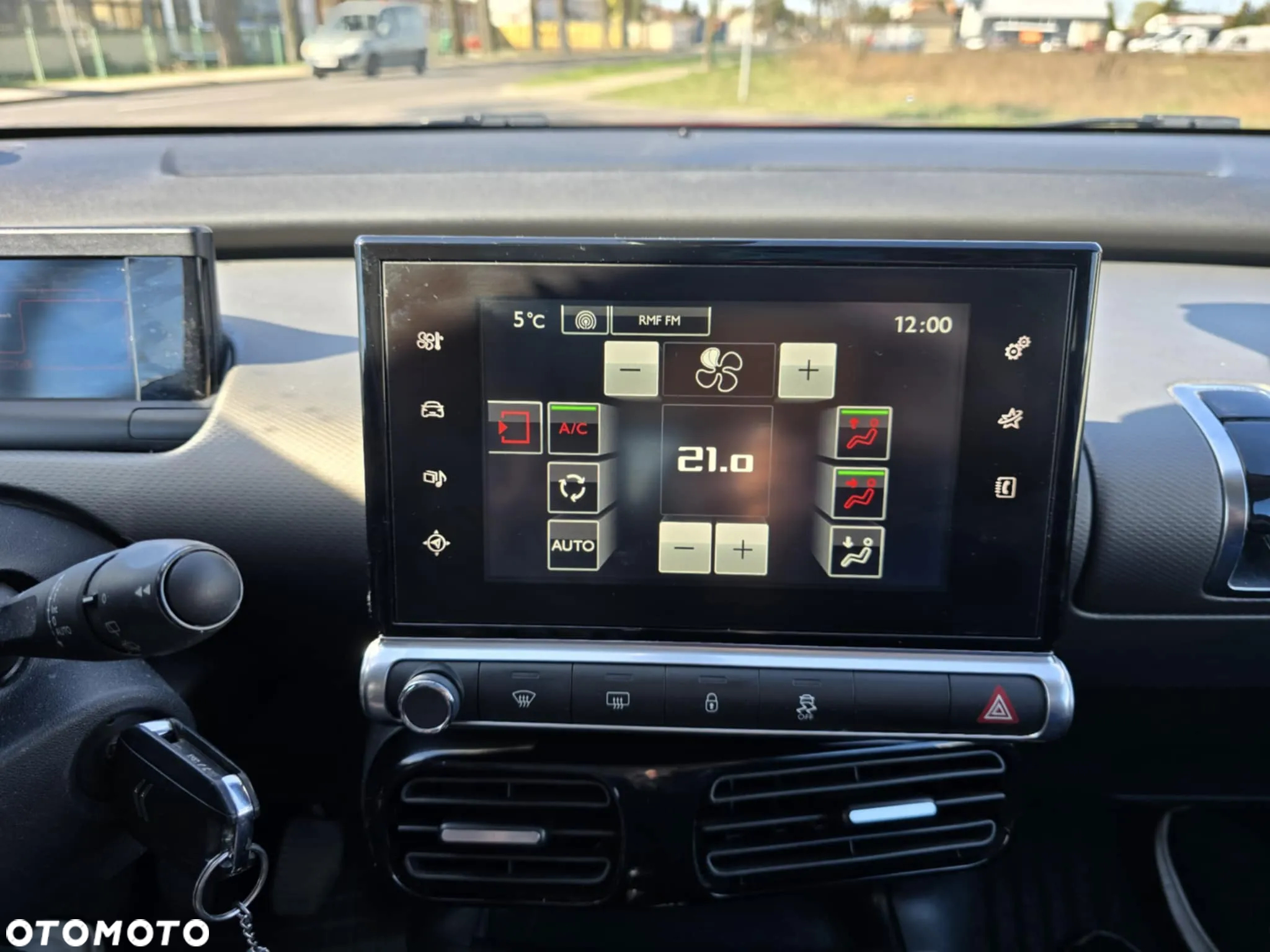 Citroën C4 Cactus 1.2 PureTech Feel S&S - 9