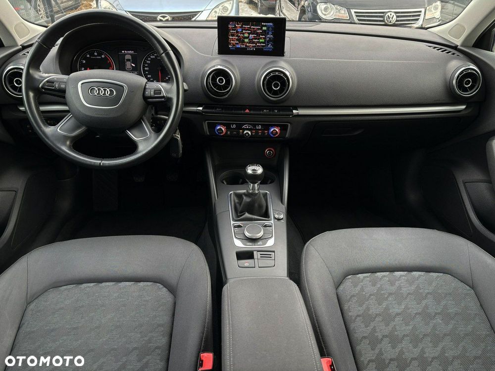 Audi A3 Sportback 1.4 TFSI Attraction - 27